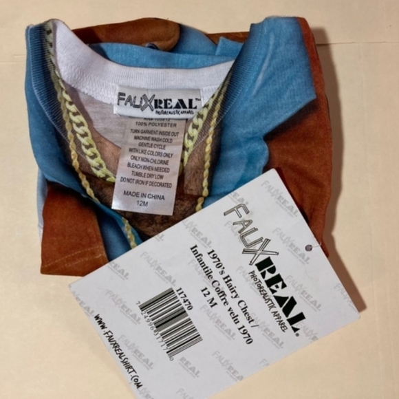 NWT Faux Real 1970's Hairy Chest Hippy One Piece Funny Halloween Costume NEW - Picture 4 of 5